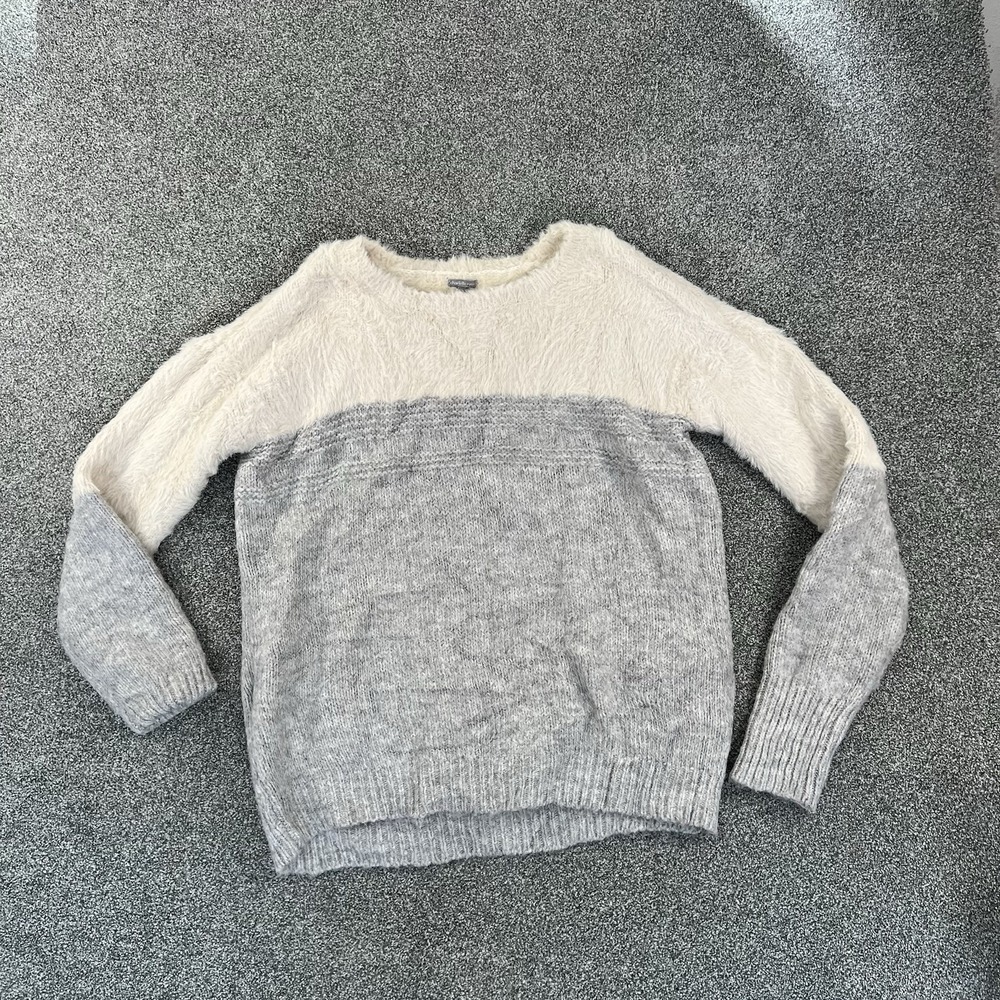 Charlotte Russe Womens XL Fuzzy Colorblock Sweater Gray Cream Soft Knit Pullover
